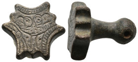 Ancient bronze stamp seal
(12,4g 23,8mm diameter)