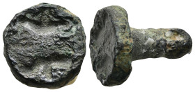 Ancient bronze stamp seal
(7,7g 21,2mm diameter)