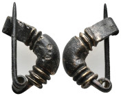 Ancient bronze fibula
(4,9g 16,4mm diameter)