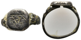 Ancient silver ring with ornament
(1,9g 19,7mm diameter)