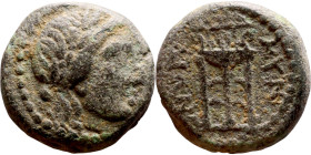 Antiochos I Soter (Seleukid King: 281-261 BC). AE bronze. Obv: Laureate head of Apollo right Rev: Tripod