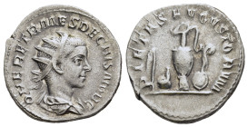 HERENNIUS ETRUSCUS (Caesar, 249-251). Antoninianus. Rome.

Obv: Q HER ETR MES DECIVS NOB C.
Radiate and draped bust right.
Rev: PIETAS AVGVSTORVM.
Emb...