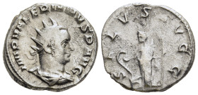 VALERIAN I (253-260). Antoninianus. Viminacium.

Obv: IMP VALERIANVS P AVG.
Radiate, draped and cuirassed bust right.
Rev: SALVS AVGG.
Salus standing ...