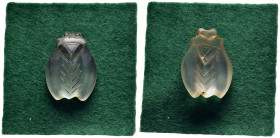 GREEK. Classical period. A mountain crystal pendant in the shape of a cicada (circa 5th-4th century BC).

Condition: As made.

Weight: 4,95g.
Dia...