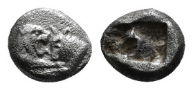 KINGS OF LYDIA. Kroisos (Circa 560-546 BC). 1/6 Siglos. Sardeis.
Obv: Confronted foreparts of lion and bull.
Rev: Two incuse square punches. 1,67 g - ...