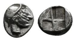 IONIA. Phokaia. Obol (Circa 521-478 BC).
Obv: Female head right, wearing helmet or close fitting cap.
Rev: Quadripartite incuse square. 1,39 g Rare Ty...