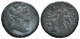 PHRYGIA. Hierapolis. Pseudo-autonomous issue, 100-218. Obv : Turreted and draped bust of the Tyche to right. Rev. ΙEΡΑΠOΛEΙΤΩΝ Heracles, nude standing...