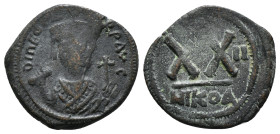 Byzantine Phocas AD 602-610. Nikomedia Half Follis or 20 Nummi Æ
5,62 g