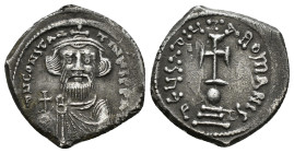 Byzantine Constans II (641-668) AR Hexagram (6,82 g - 21,78 mm) Constantinople, 642-647. Obv: d N CONSTAN TINЧS P P AVG, bust facing, beardless, weari...