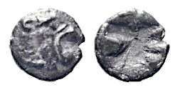 Karien. Mylasa.

 Hemitetartemorion (Silber). Ca. 520 - 490 v. Chr.
Vs: Löwen...