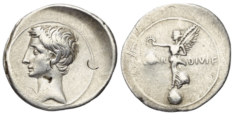 Augustus (31 v. - 14 n. Chr.).

 Denar (Silber). 31 - 30 v. Chr. Rom (?).
Vs:...