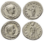 Römische Münzen - Lots. Kaiserzeit.


Lot (2 Stück, Silber): Antoniniane des Gordianus III. (238 - 244 n. Chr.).

Fast vorzüglich / vorzüglich.
...