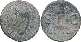 Divus Augustus (died 14 AD). AE As, Rome mint, struck under Tiberius, 22-30. Obv. DIVVS AVGVSTVS PATER. Radiate head left. Rev. PROVIDENT SC. Large al...