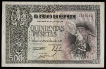 1940. 500 pesetas. (Ed. 444N). 21 de octubre, "El entierro del Conde Orgaz". "INUTILIZADO" en perforación. Dobleces. Esquinas rozadas. Se entrega enca...