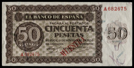 1936. Burgos. 50 pesetas. (Ed. falta). 21 de noviembre. Serie A. Sobrecarga tipográfica "MUESTRA" en rojo en anverso. Leve ondulación central. Se entr...