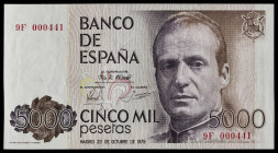 1979. 5000 pesetas. (Ed. 478b) (Pick 160*). 23 de octubre, Juan Carlos I. Serie especial 9F. Numeración 000441. Leve marca vertical provocada muy prob...