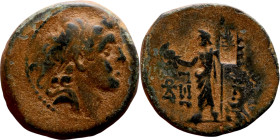 Tryphon (Seleukid King: 142-138 BC). AE bronze. Obv.: diademed bust of Tryphonos right. Rev.: Zeus standing facing, head left, holding wreath

21mm ...