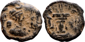Sasanian bronze coin (III-VI century), ObverseL Bust of King. Reverse: Fire Altar

12mm 0.91g

Artificial sand patina