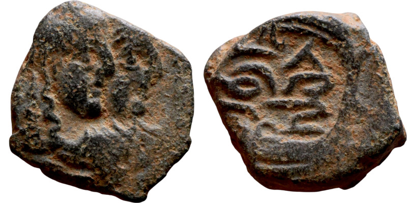NABATAEA. Malichus with Shaquilath. AD 40-70. Petra mint. AE Bronze

16mm 4.20...