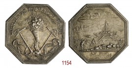 Coches dell'Alta Senna 1797 (an 6), Parigi, AR 14,42g. Ø32,5mm. [1,9mm. Gettone ottagonale. COCHES DE LA HAUTE SEINE Cornucopia tra due ancore. Rv. Du...