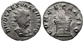 Divus Valerian II, died 258 AD. Silvered Bronze Antoninianus (19 mm, 2,20 g.), Rome, 258 AD. DIVO CAES VALERIANO Radiate head of Divus Valerianus II t...