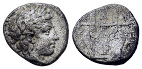 Macedon, Chalkidian League, c. 410-401 BC. AR Tetrobol (14,4mm, 2.3g). Laureate head of Apollo r. R/ Seven-stringed lyre. Boston 579. Robinson-Clement...