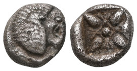 Miletus
Obol circa 500-494, AR . Forepart of lion r., with open jaws and tongue protruding. Rev. Floral pattern in incuse square. SNG von Aulock 2082....