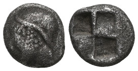 Greek Coins
IONIA. Kolophon. Obol (Late 6th century BC).
Obv: Archaic head of Apollo left.
Rev: Incuse square punch.
SNG Kayhan II 1308.


Weight:1,2 ...