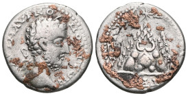 Commodus AR Didrachm of Caesarea, Cappadocia. Year 4 (= 183-5). Laureate head r. / Mt. Argaeus surmounted by star. Metcalf 155f; Sydenham 372a. 


Wei...