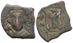 Byzantine Coins , Follis , AE Bronze , Fine.


Weight:5,2 gr
Diameter:26,2 mm