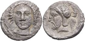 GRÈCE ANTIQUE - GREEK
Cilicie, Datamès (382-362 av. J.-C.). Hémiobole, satrape Pharnabaze ND (380-379 av. J.-C.), Tarse.
SNG Levante 95-96 ; Argent - ...