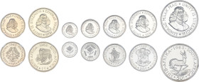 AFRIQUE DU SUD - SOUTH AFRICA
Afrique du sud (République d’). Série (PROOF SET) de 7 monnaies [50, 20, 10, 5, 2,5, 1, 1/2 cents], sur Flans brunis (PR...