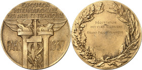 ALGÉRIE - ALGERIA
IIIe République (1870-1940). Médaille, Exposition internationale des Arts et techniques de Paris, dégustation des vins algériens, pa...