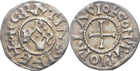 FRANCE / CAROLINGIENS - FRANCE / CAROLINGIAN
Charles II le Chauve (840-877). Denier ND, Compiègne.
P.266 v. - MG.790 v. ; Argent - 1,66 g - 20 mm - 7 ...