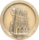 FRANCE - FRANCE
IIIe République (1870-1940). Médaille, La cathédrale de Reims victime du vandalisme, par Ch.-L. Picaud ND (1915), Paris.
MdP M.186 ; B...