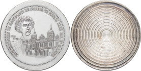 MONACO - MONACO
Rainier III (1949-2005). Épreuve de médaille, Centenaire de l’Opéra de Monaco, par Sylvain Bret 1979, Paris.
Plomb argenté - 310 g - 7...