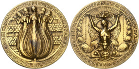 PAYS-BAS - NETHERLANDS
Wilhelmine (1890-1948). Médaille, glorification de la Hollande, les tulipes et la mer, par C. Van der Hoef ND (1912).
Buchet/To...
