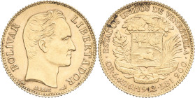 VENEZUELA - VENEZUELA
République (1830- à nos jours). 20 bolivares 1912, Paris.
KM.32 - Fr.5c ; Or - 6,45 g - 21 mm - 6 h
Infime nettoyage à l’avers e...