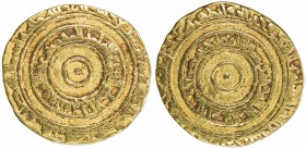 FATIMID: al-'Aziz, 975-996, AV dinar (4.11g), al-Mahdiya, AH367, A-703, Nicol-799, VF.

Estimate: USD 200-250