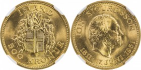 ICELAND: AV 500 kronur, 1961, KM-14, head of Jón Sigurdsson, the first gold coin of Iceland, NGC graded MS67.

Estimate: USD 375-425