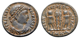 Constantine I (307/310-337). Æ Follis (17mm, 2.26g, 6h). Cyzicus, 332-5. Laureate, draped and cuirassed bust r. R/ Two soldiers flanking two standards...