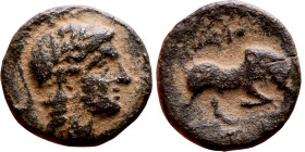 Seleukos I Nikator (Seleukid King: 312-260 BC). AE bronze coin. Obverse: Head of Athena right, in crested Attic helmet Reverse: ΣΕΛΕΥΚΟΥ BAΣΙΛΕΩΣ Bull...