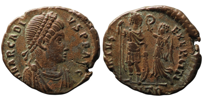 Arcadius (AD 383-388). Antioch
AE Follis (18mm, 3,26g)