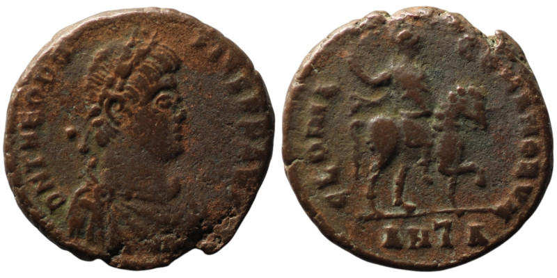 Theodosius I (AD 379-395). Antioch
AE Follis (16mm, 3,64g)