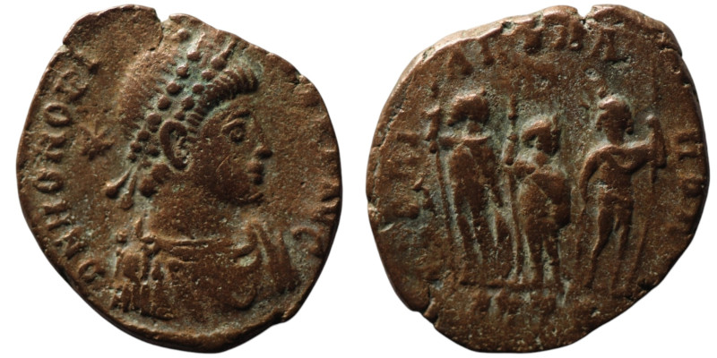 Honorius (AD 393-423). Antioch
AE Follis (17mm, 1,43g)