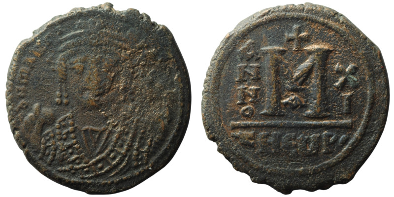 Maurice Tiberius (AD 582-602). Theoupolis (Antioch). dated RY 11 = 592/3
AE Foll...