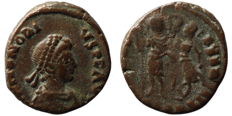 Honorius (AD 393-423)
AE Follis (15mm, 2,41g)