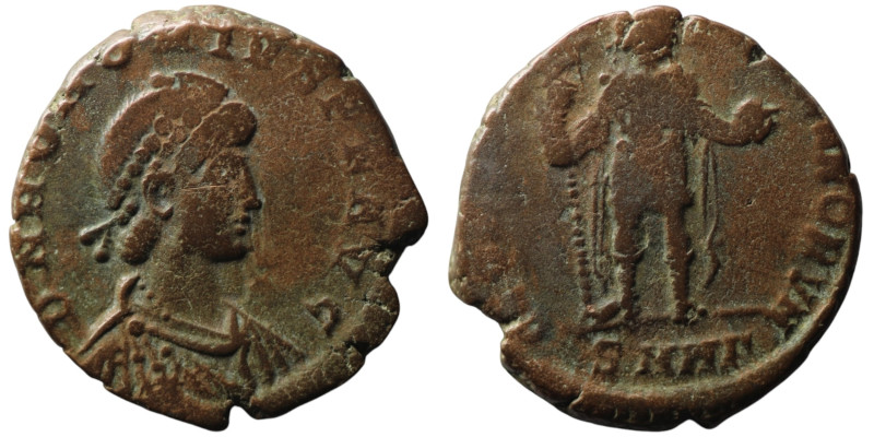 Honorius (AD 393-423). Nicomedia
AE Follis (20mm, 4,15g)
