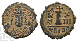 Maurice Tiberius AE 10 Nummi or Decanummium. AD 582-602. Theoupolis (Antioch) mint. Dated RY 13 (AD 594/5).
