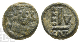 Heraclius AE 10 Nummi or Decanummium. AD 610-641. Catania mint. Dated RY 5 (614/5). Very Rare Date